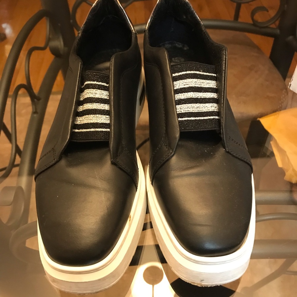 Black shoes